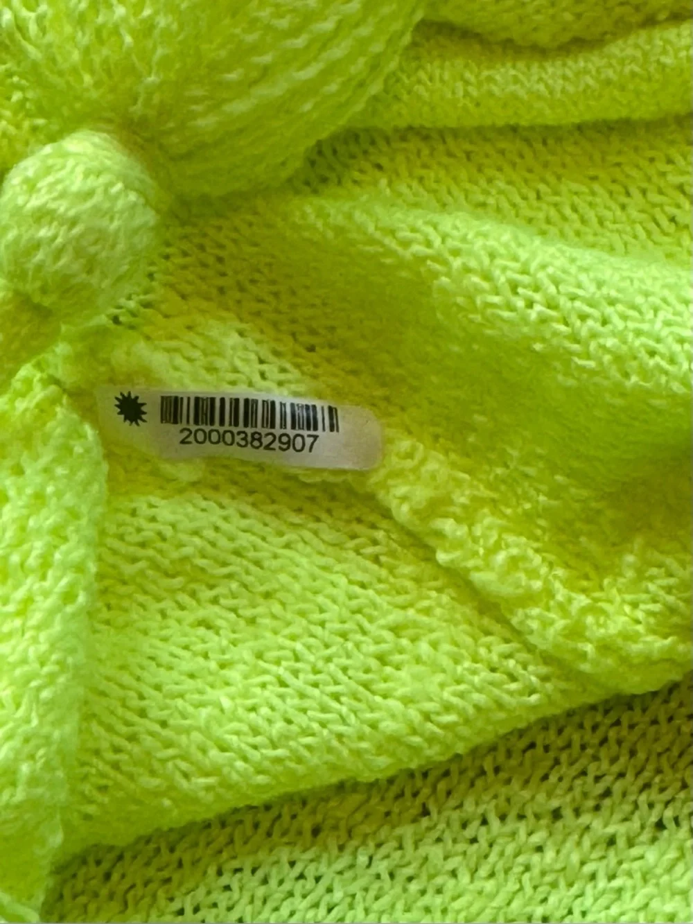 Lilly Pulitzer Jody V-Neck Lightweight Vibrant Yellow Sweater Size Medium - Picture 9 of 9